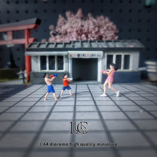 Lucky Studio 1/64 Scale Figurines Model Water Playing Children Trio Collection Miniature Hand-painted