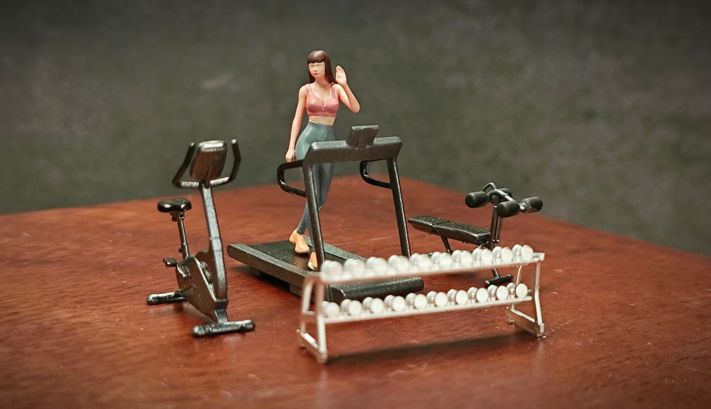 WX-MADE 1/64 Scale Figurines Model Gym with 4 Machines + 1 Mannequin Collection Miniature Hand-painted