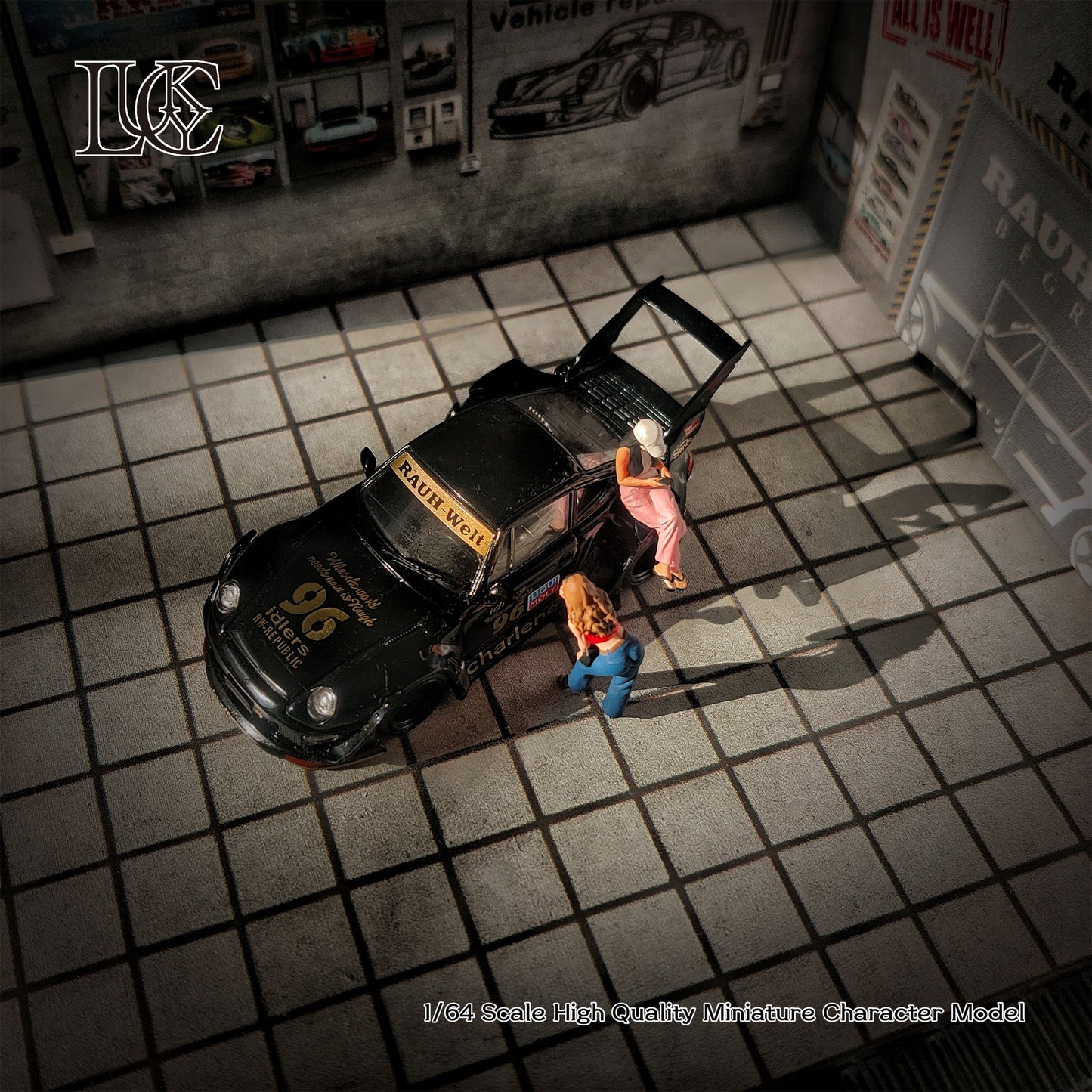 Lucky Studio 1/64 Scale Figurines Model  Lipstick Girl & Face Mask Girl Duo Miniature Hand-painted