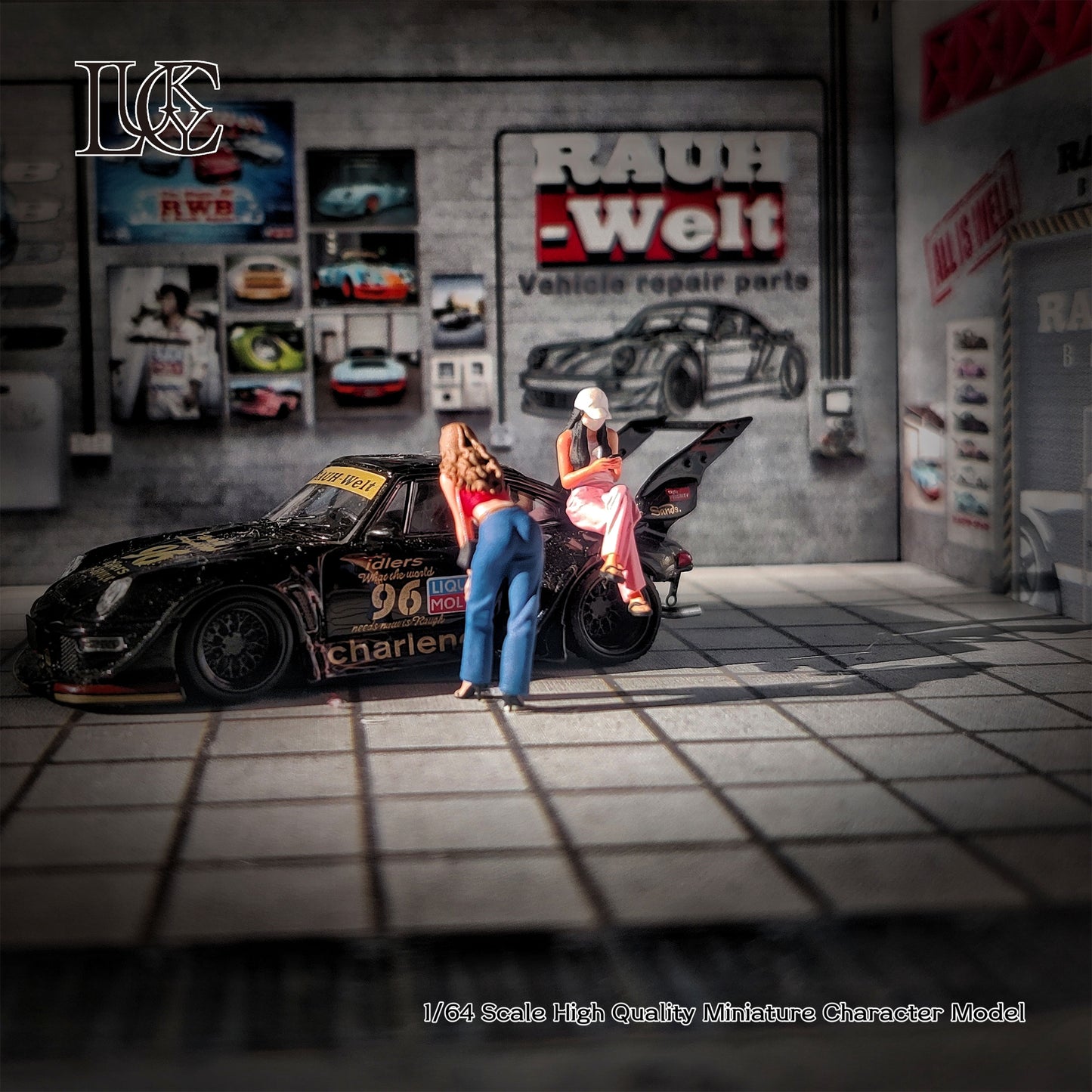 Lucky Studio 1/64 Scale Figurines Model  Lipstick Girl & Face Mask Girl Duo Miniature Hand-painted