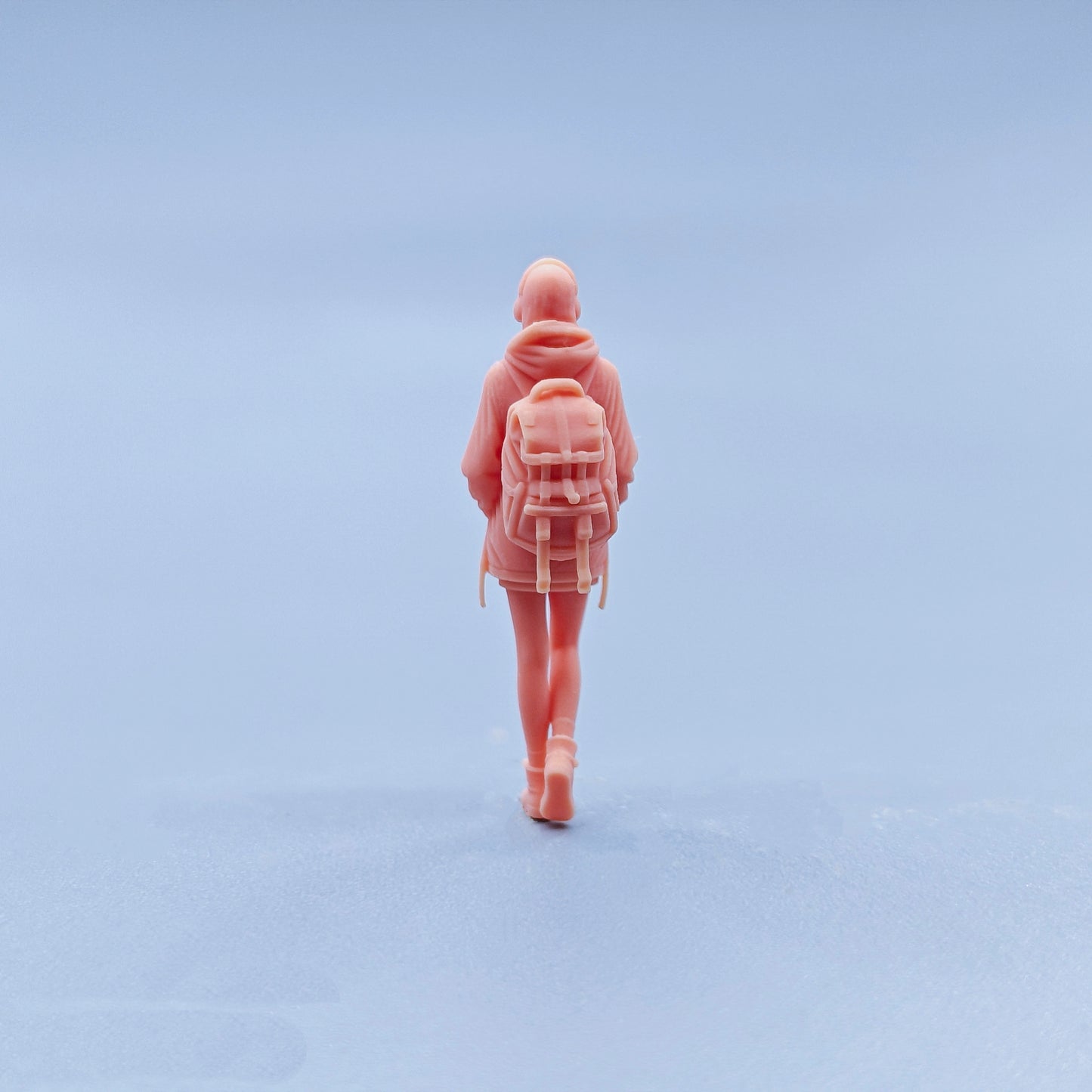 1/64 1/43 Figurines Scale Model Resin Earphone Backpack Beauty Uncolored Miniatures Diorama Hand-painted D703