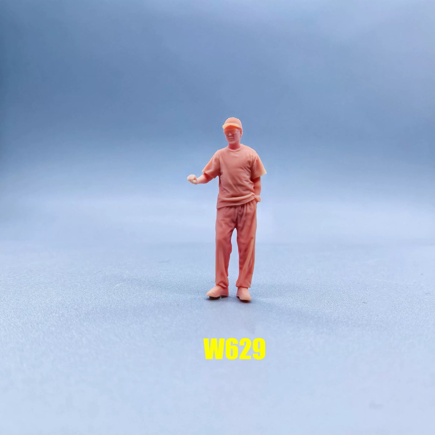 1/64 1/43 Figurines Scale Model Resin Car Modification Player Uncolored Miniatures Diorama Hand-painted W626 W629