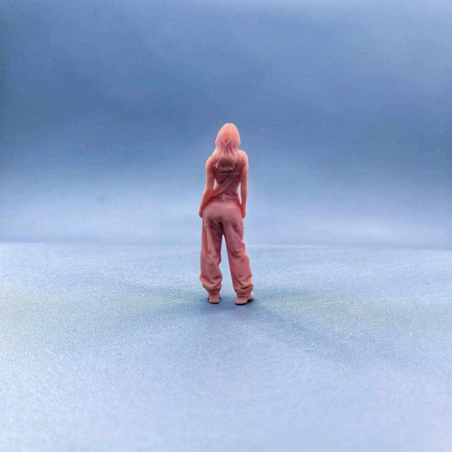 1/64 1/43 Figurines Scale Model Resin Strap Pants Beauty Uncolored Miniatures Diorama Hand-painted W631