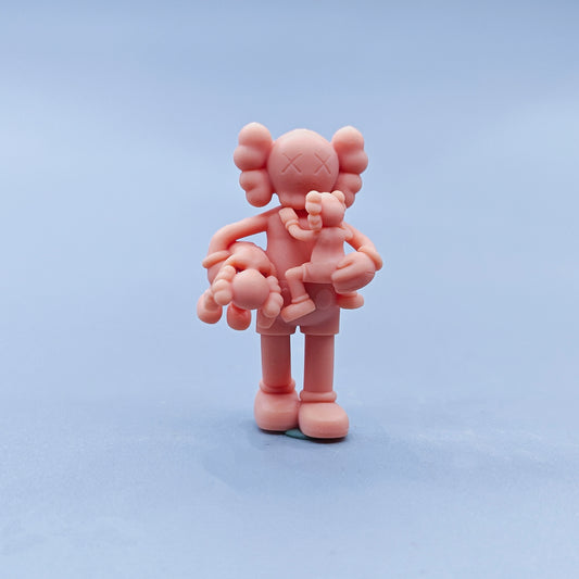 1/64 1/43 Figurines Scale Model Resin Doll Holding Two Children Uncolored Miniatures Diorama Hand-painted C927