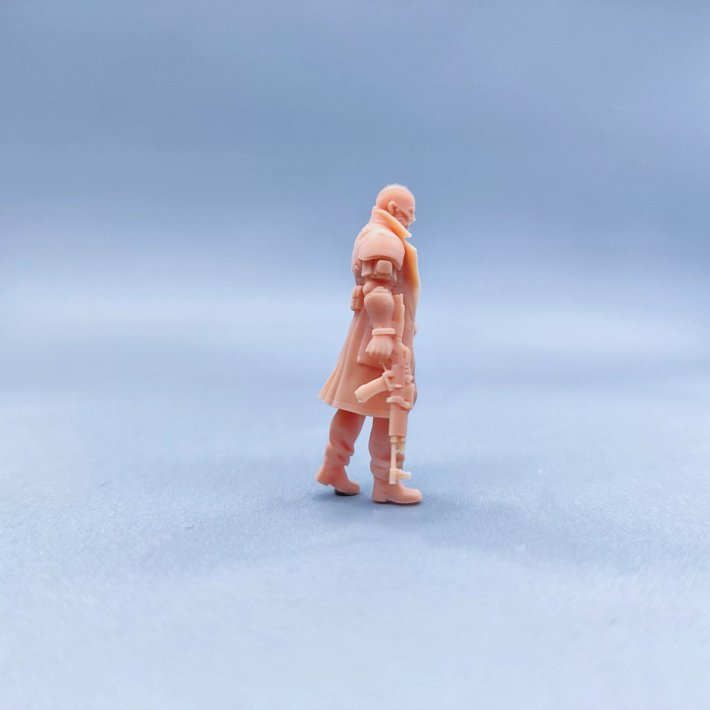 1/64 1/43 Figurines Scale Model Resin Windbreaker European and American strong man Uncolored Miniatures Diorama Hand-painted W531