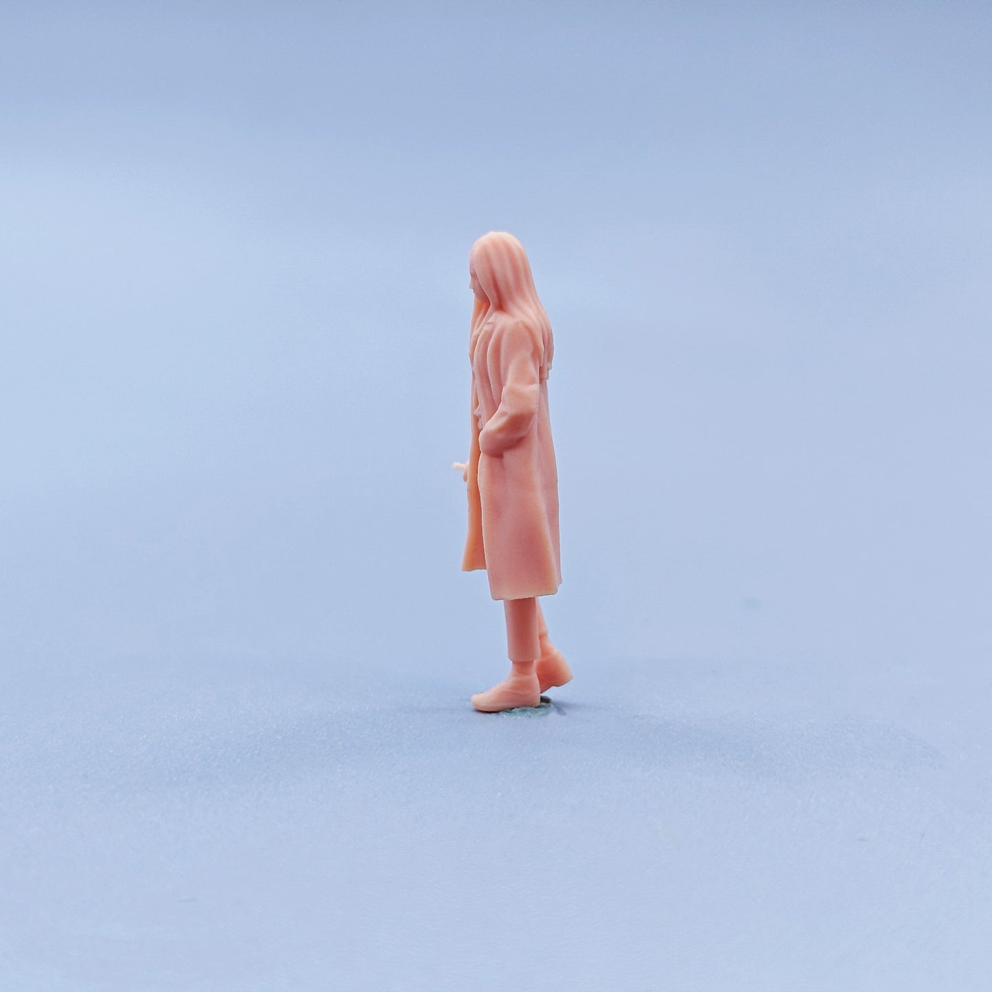 1/64 1/43 Figurines Scale Model Resin Take Milk Tea Girl Uncolored Miniatures Diorama Hand-painted C709