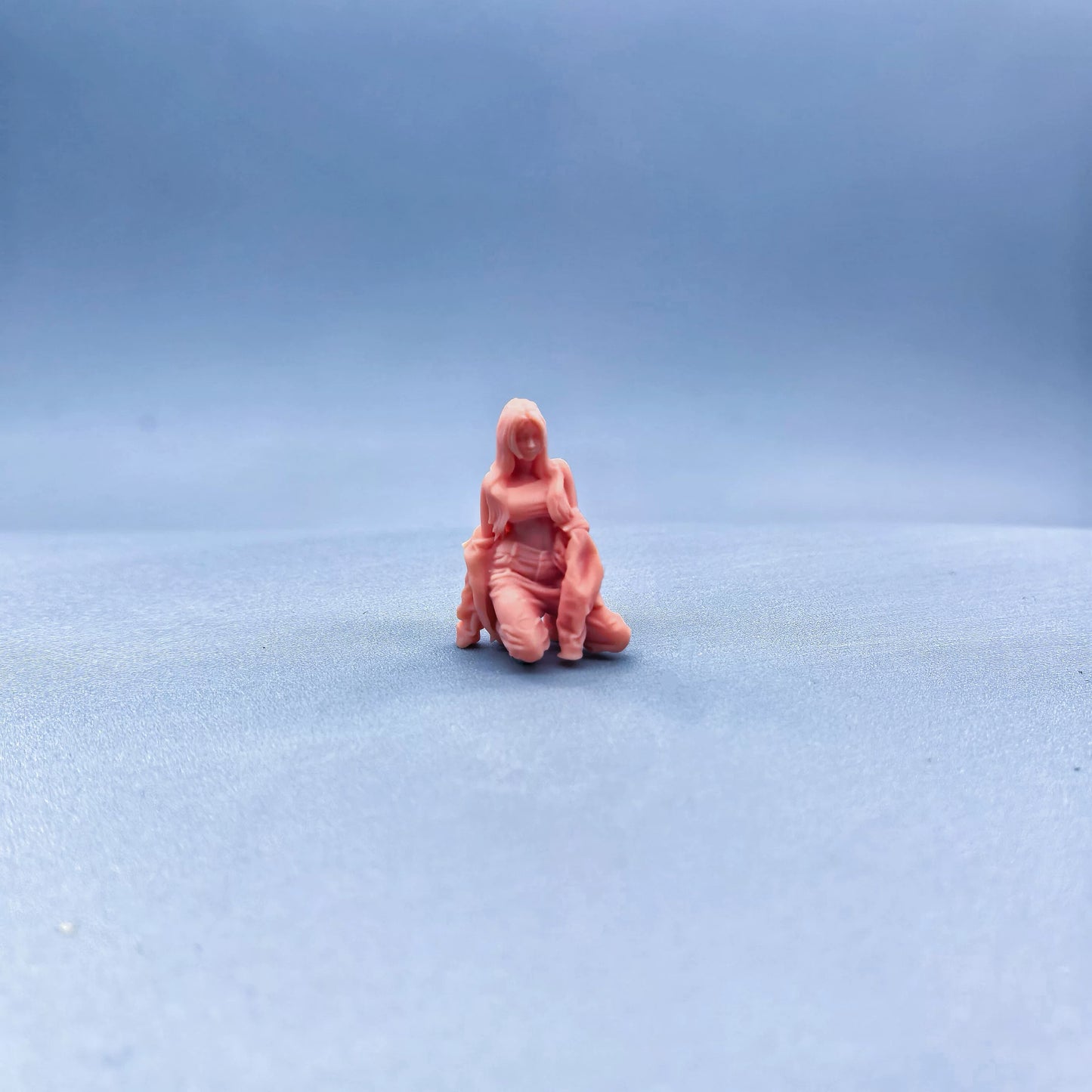 1/64 1/43 Figurines Scale Model Resin Fragrant Shoulder Trendy Cool Girl Uncolored Miniatures Diorama Hand-painted W635
