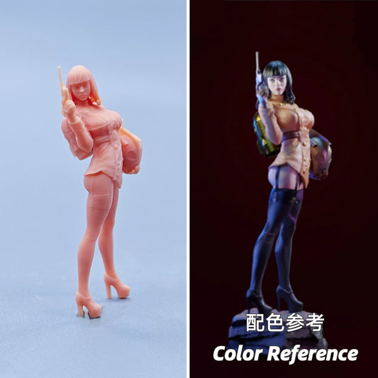 1/64 1/43 Figurines Scale Model Resin Girl with Helmet and Gun Uncolored Miniatures Diorama Hand-painted D225 D228
