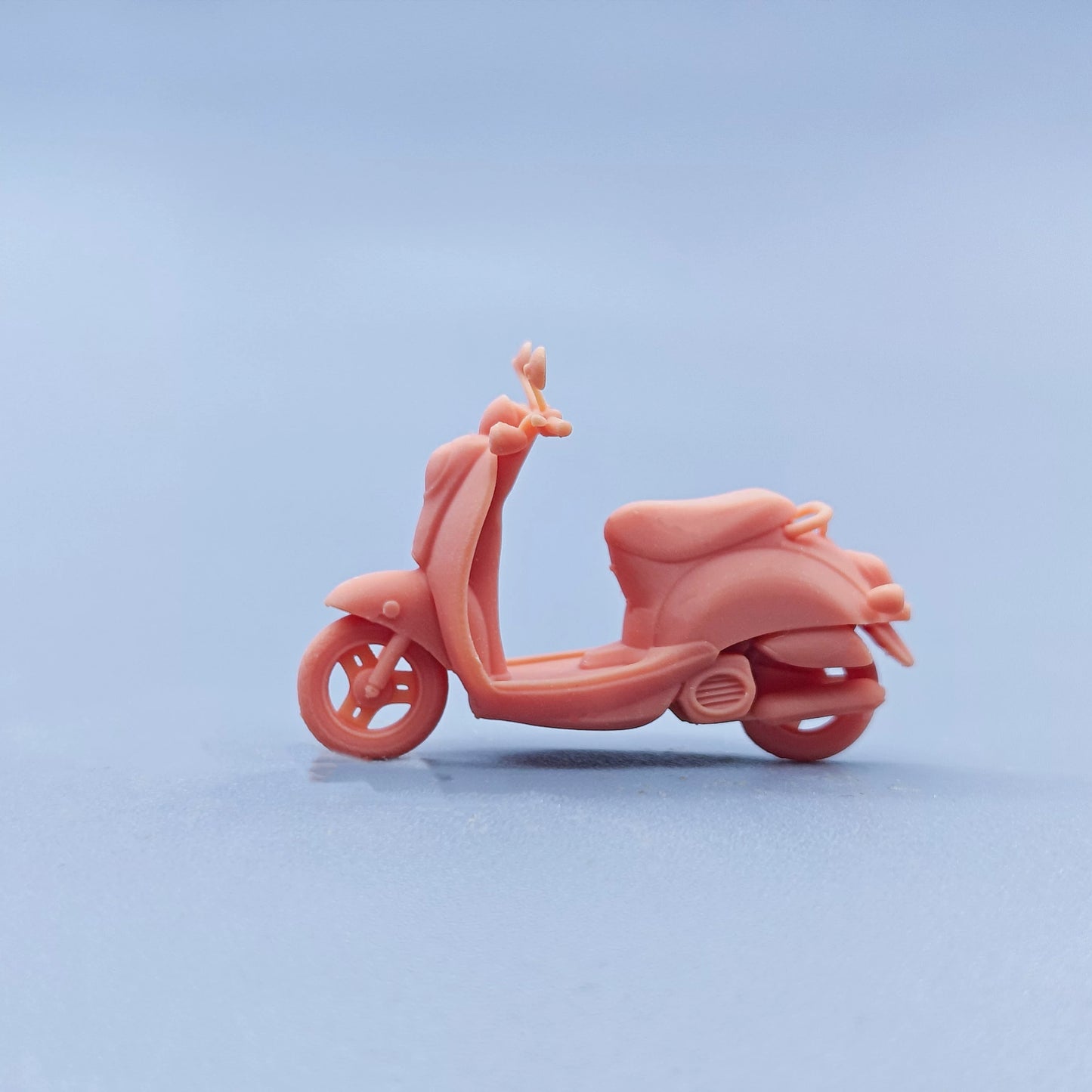 1/64 1/43 Figurines Scale Model Resin Scooter Uncolored Miniatures Diorama Hand-painted D912