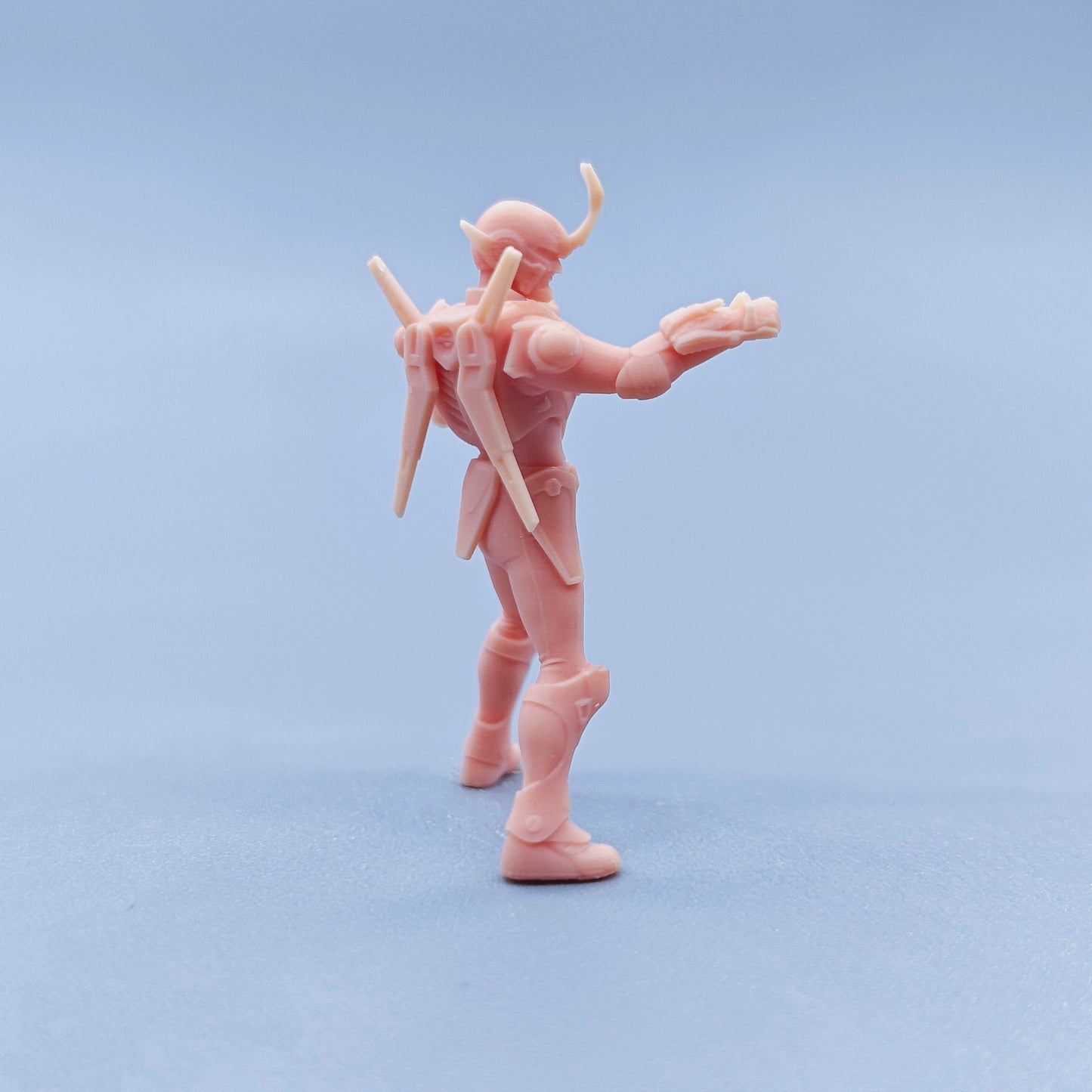 1/64 1/43 Figurines Scale Model Resin Warrior Holding A Shield Uncolored Miniatures Diorama Hand-painted D519