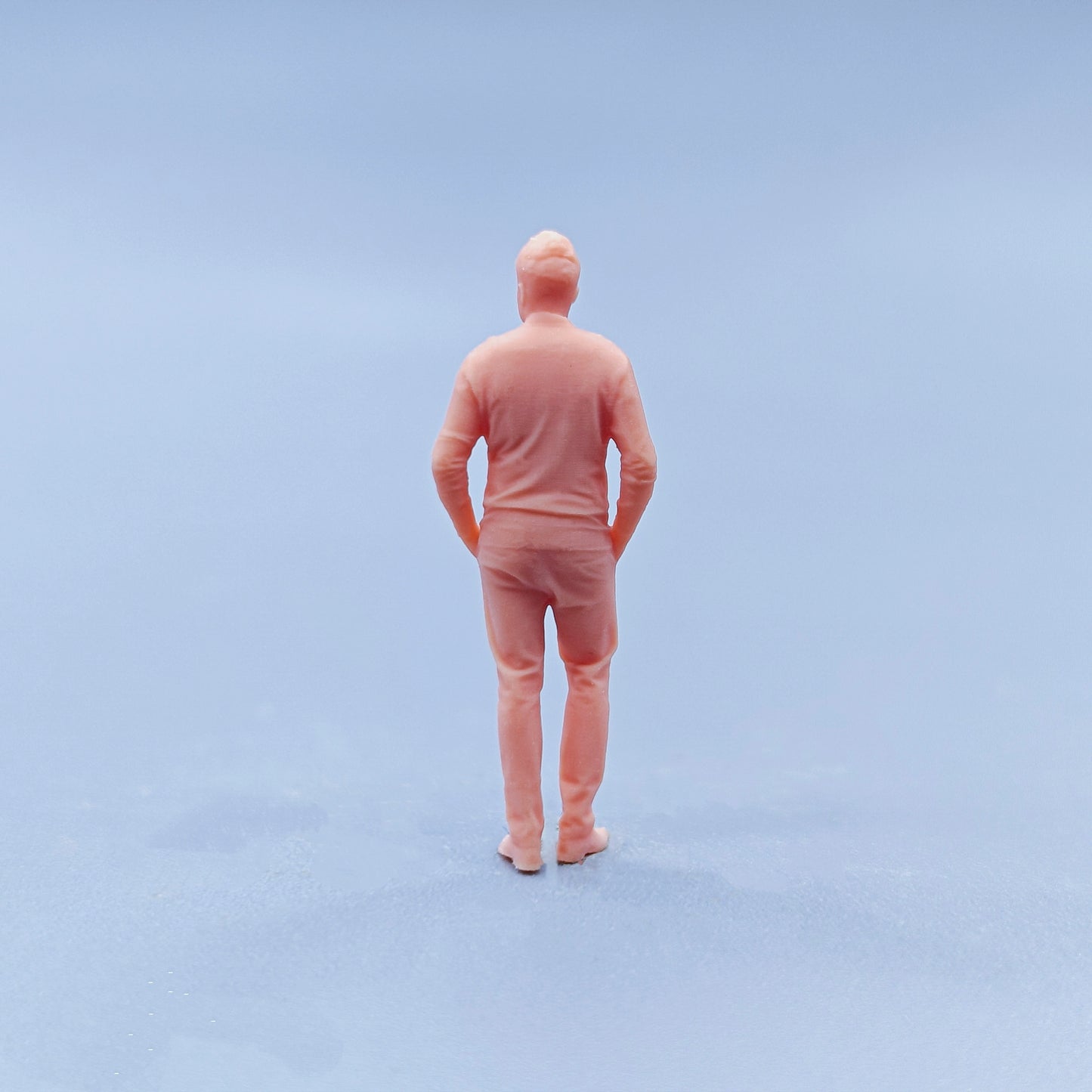 1/64 1/43 Figurines Scale Model Resin Standing Posture with Hands in Pockets Male Uncolored Miniatures Diorama Hand-painted D317
