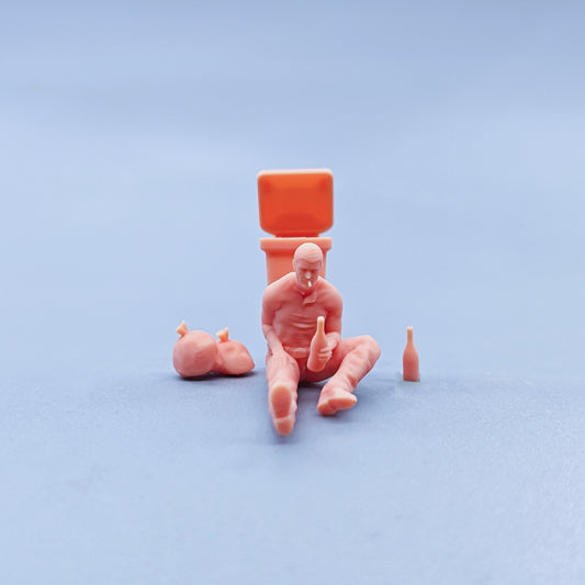 1/64 1/43 Figurines Scale Model Resin Smoking Man Leaning Against The Trash Can Uncolored Miniatures Diorama Hand-painted D820