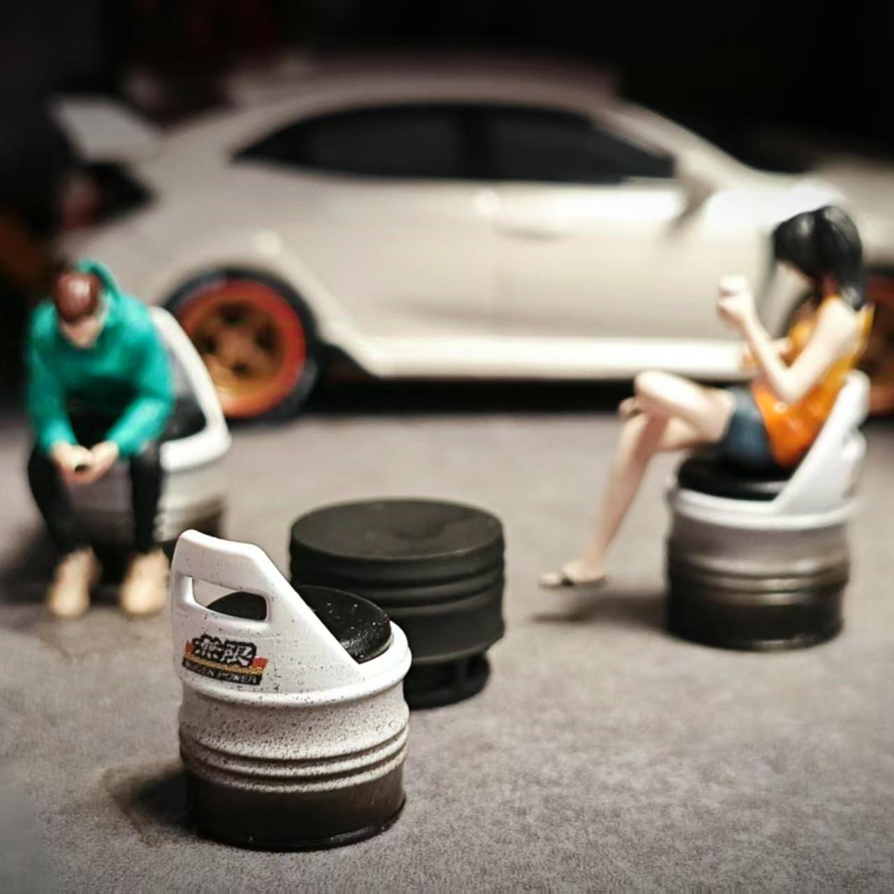 WX-MADE 1/64 scale Figurines Model Bucket Chairs 3 Chairs and A Round Table Form A Set Collection Miniature Hand-painted