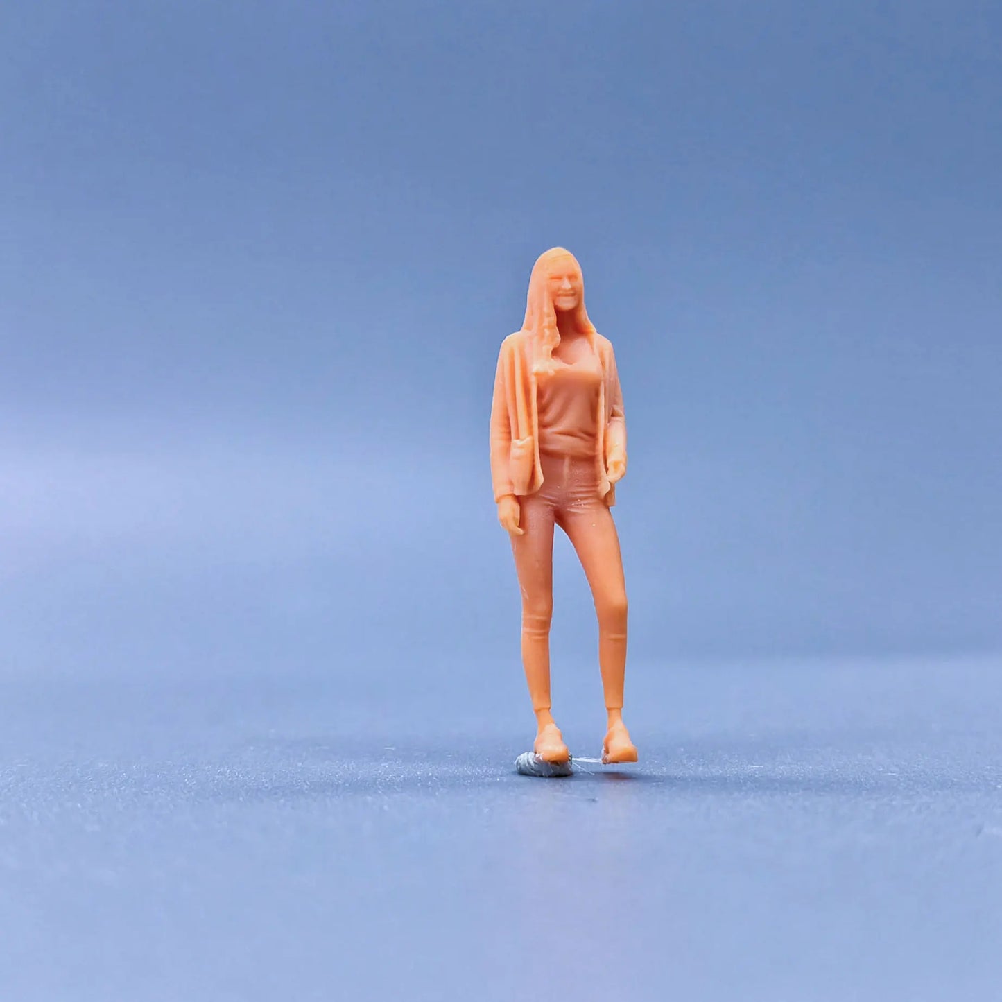 1/64 1/43 Scale Model Resin Casual Girl with Long HairUncolored Miniature Diorama Hand-painted S215