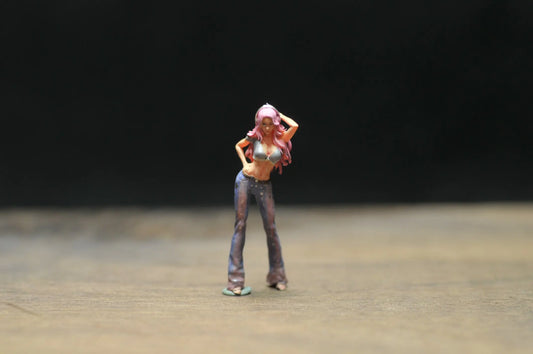 SZ Produced 1/64 diorama doll car model doll beautiful woman series car model doll ornament