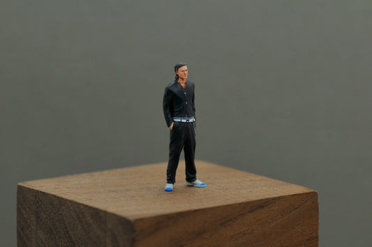 SZ Produced 1/64 diorama doll produced hot-blooded high school Takiya Genji series car model doll ornament