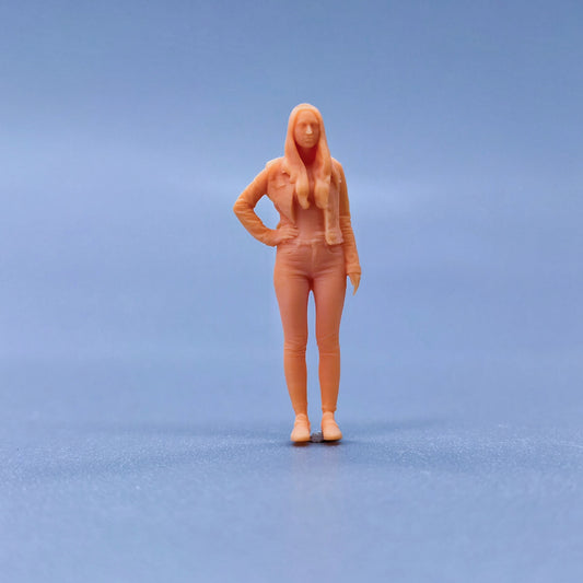 1/64 1/43 Figurines Scale Model Resin Long Hair, Left Hand Akimbo Female Uncolored Miniatures Diorama Hand-painted  L208