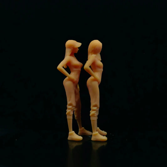 1/64 1/43 Scale Model Resin Hip Twisting Fitness Female Uncolored Miniature Diorama Hand-painted T110