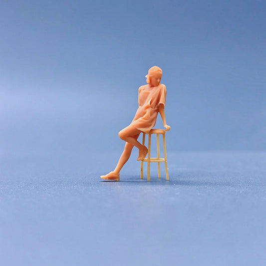 1/64 1/43 Figurines Scale Model Resin Girl Next To Chair+chair Uncolored Miniatures Diorama Hand-painted S121