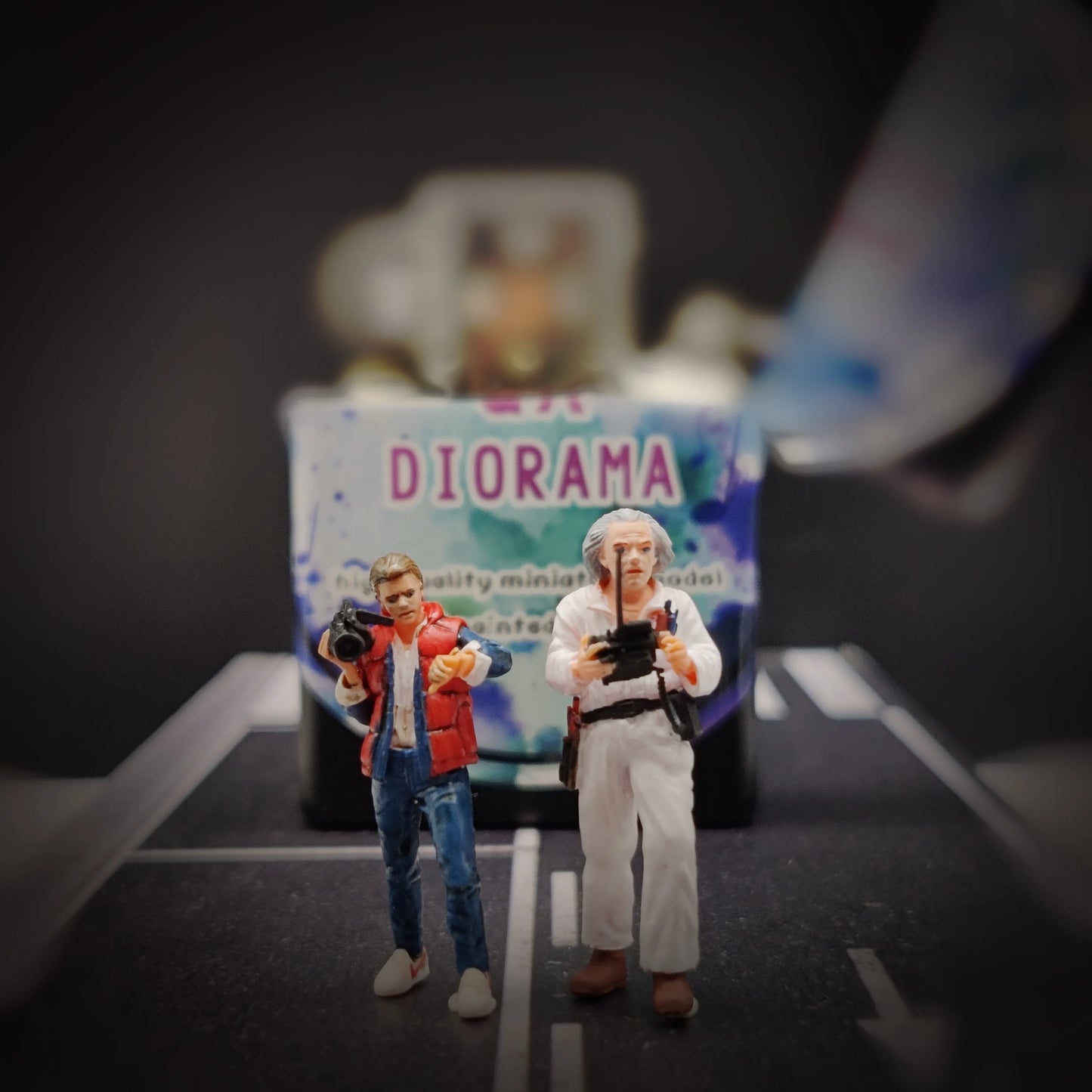 GX-DIORAMA 1/64 Dolls Back To The Future Martin&Brown Realistic Characters Series