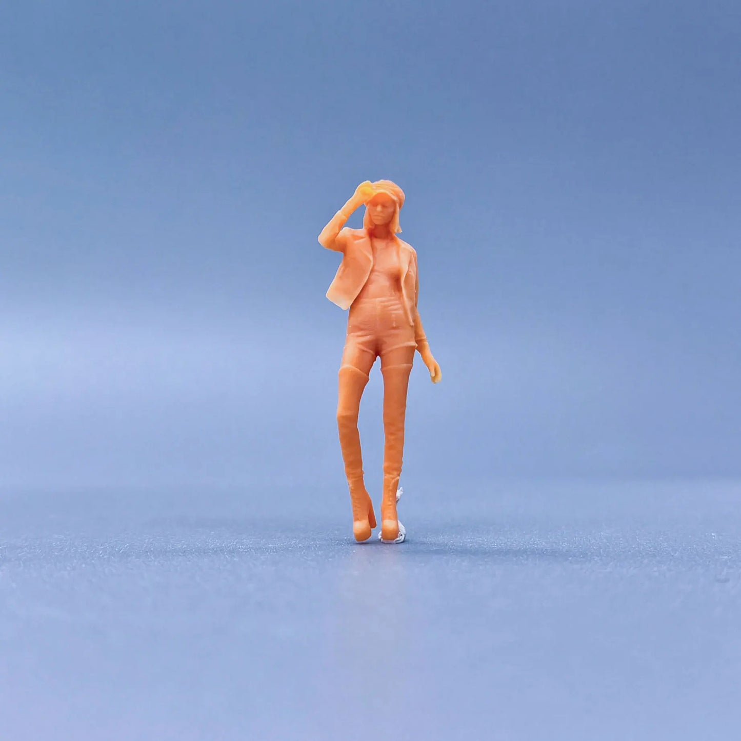 1/64 1/43 Scale Model Resin High Heeled Woman with A HatUncolored Miniature Diorama Hand-painted S127