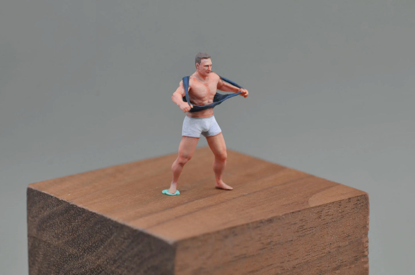 SZ Produced 1/64 diorama minifigure philosophy billy hellington king series car model doll ornament
