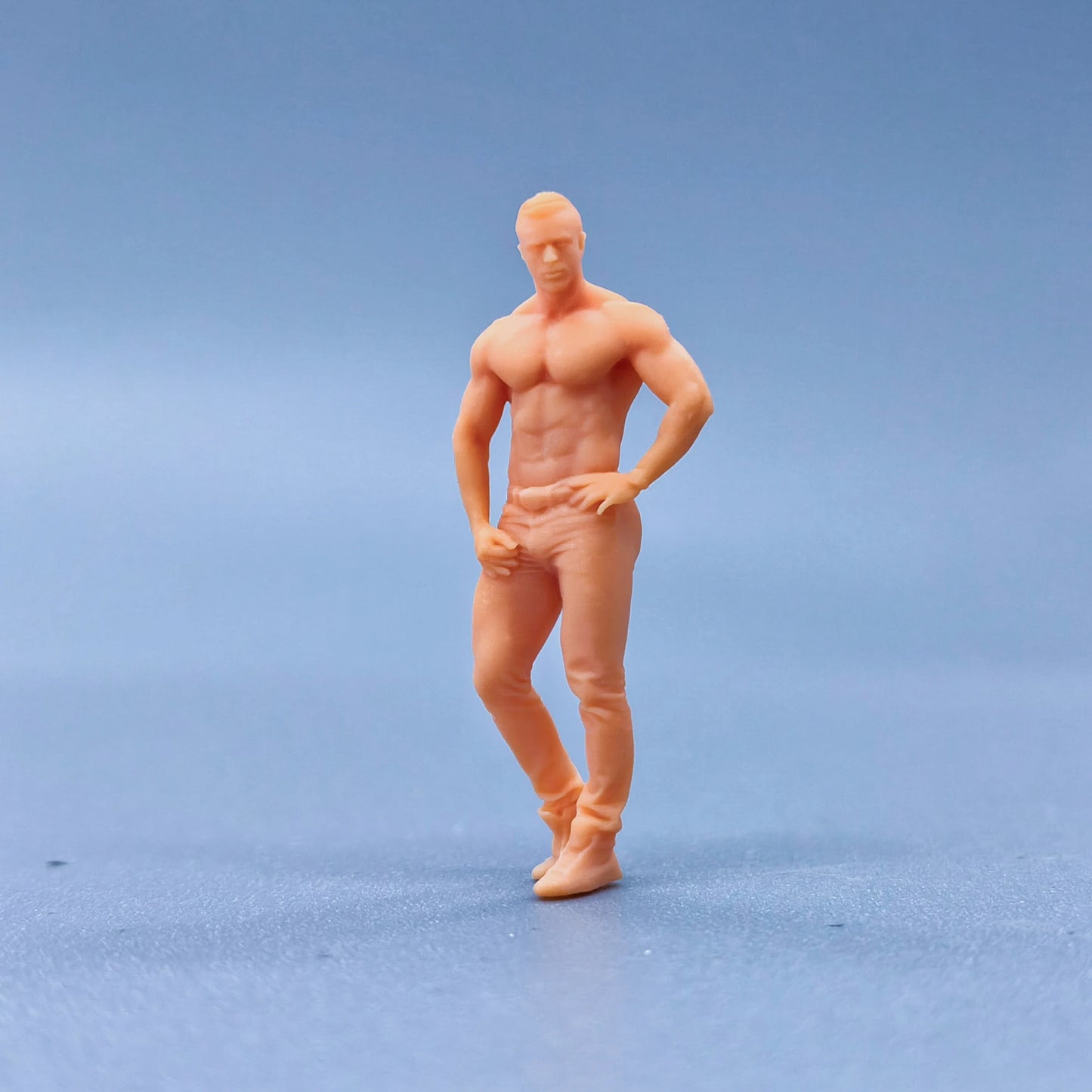 1/64 1/43 Figurines Scale Model Resin Fitness Men Uncolored Miniatures Diorama Hand-painted L305