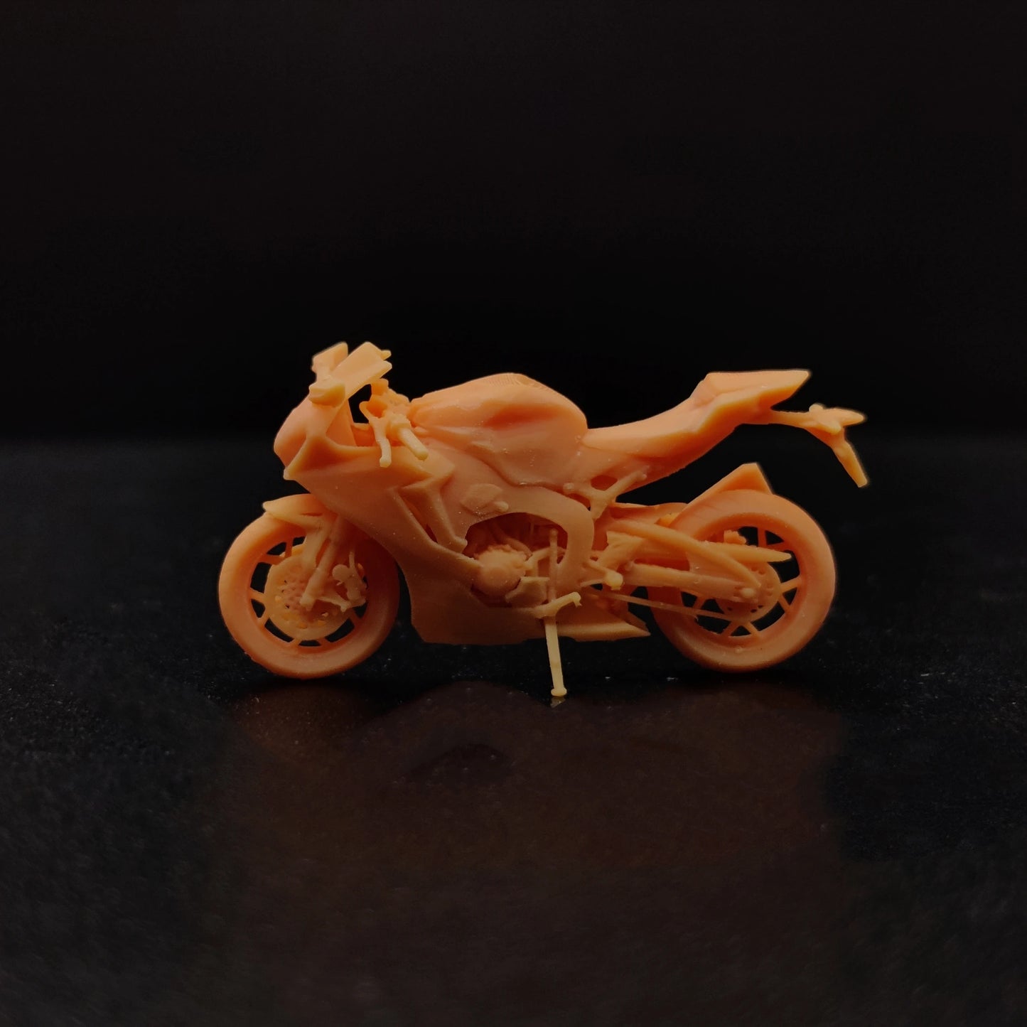 1/64 1/43 Scale Model Resin Motorcycle CBR1000RR Fireblade Uncolored Miniature Diorama Hand-painted T615