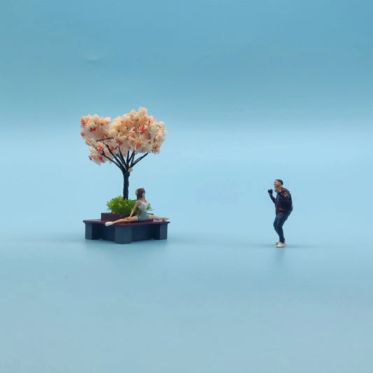 Lucky Studio Diorama 1/64 Scale Figurines Model Photographer Takes Photos with A Camera Collection Miniature Hand-painted