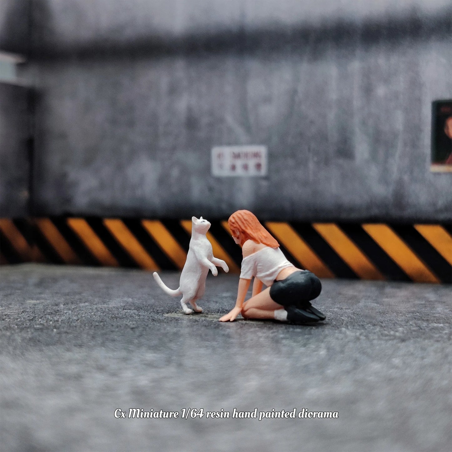 Cx Miniature Diorama 1/64 Scale Figurines Model Cat Teasing Girl 01 Realistic Characters Collection Miniature Hand-painted