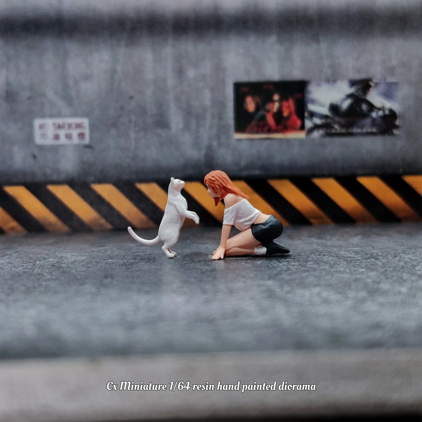 Cx Miniature Diorama 1/64 Scale Figurines Model Cat Teasing Girl 01 Realistic Characters Collection Miniature Hand-painted