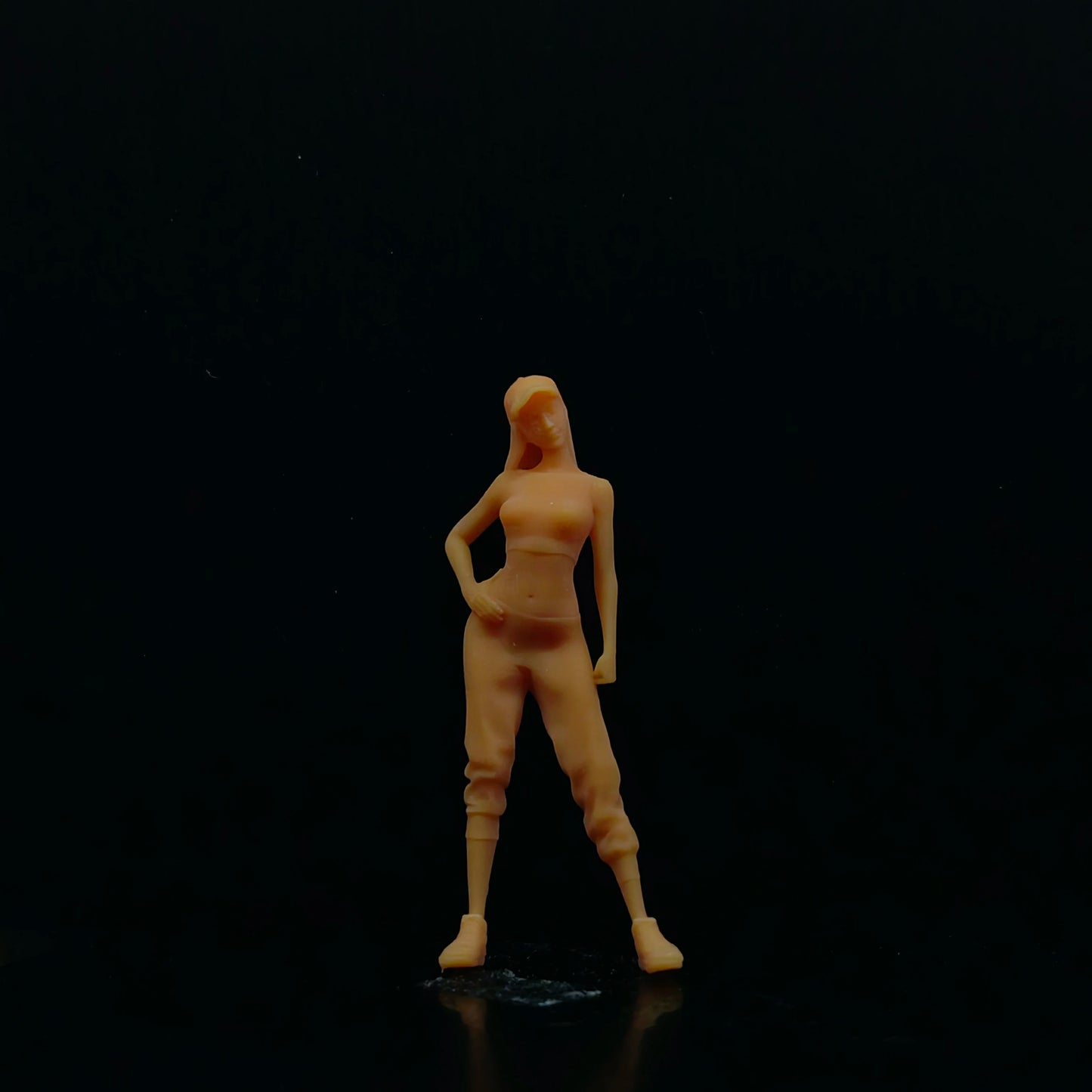 1/64 1/43 Scale Model Resin Hip Twisting Fitness Female Uncolored Miniature Diorama Hand-painted T110