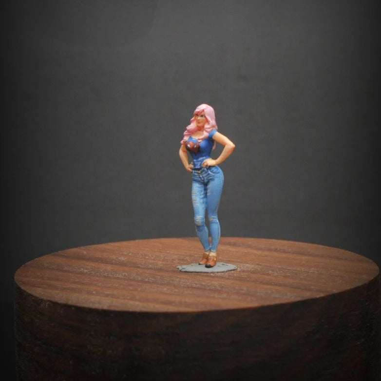 SZ Produced Diorama 1/64 Scale Figurines Model Peter's Girlfriend Movie Characters Collection Miniature Hand-painted