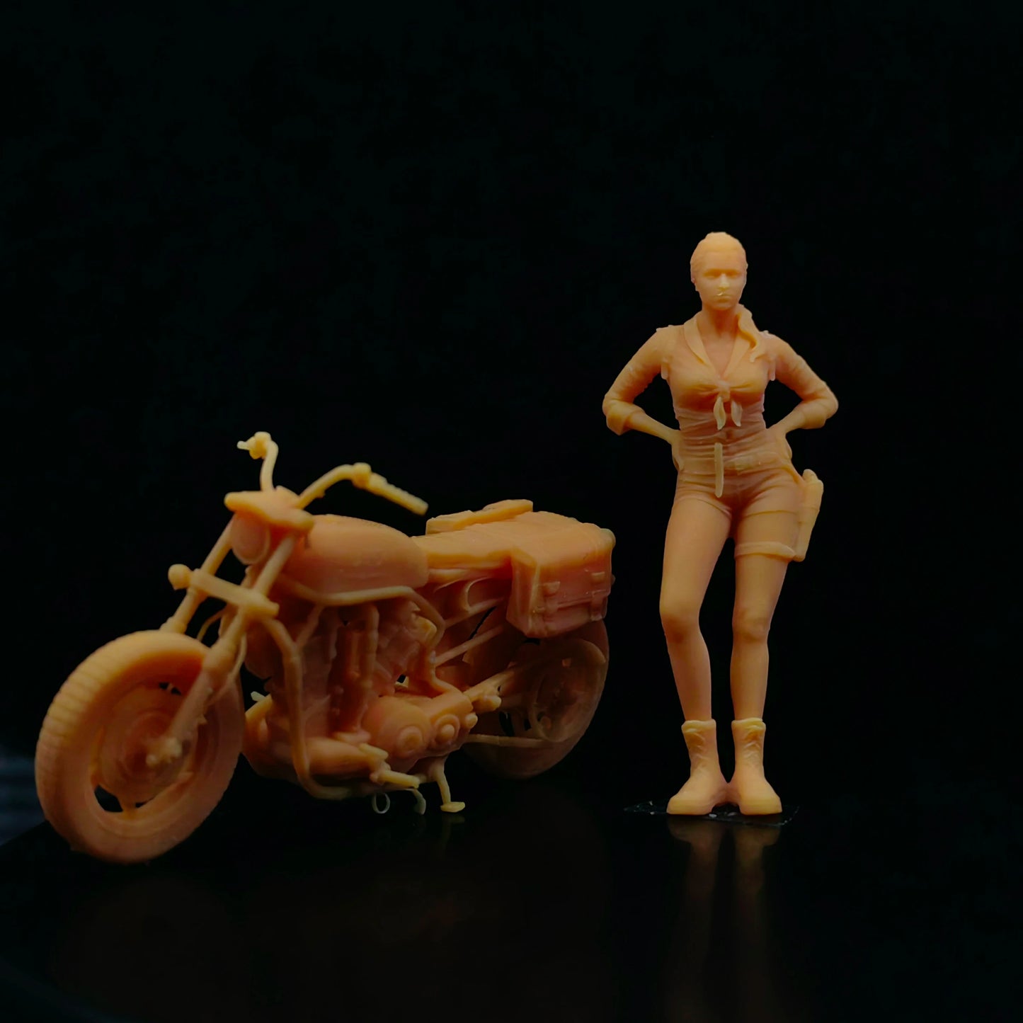 1/64 1/43 Scale Model Resin Female Soldiers and Motorcycles Uncolored Miniature Diorama Hand-painted T307