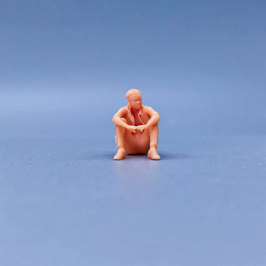 1/64 1/43 Scale Model Resin Young Man Sitting on The GroundUncolored Miniature Diorama Hand-painted S522