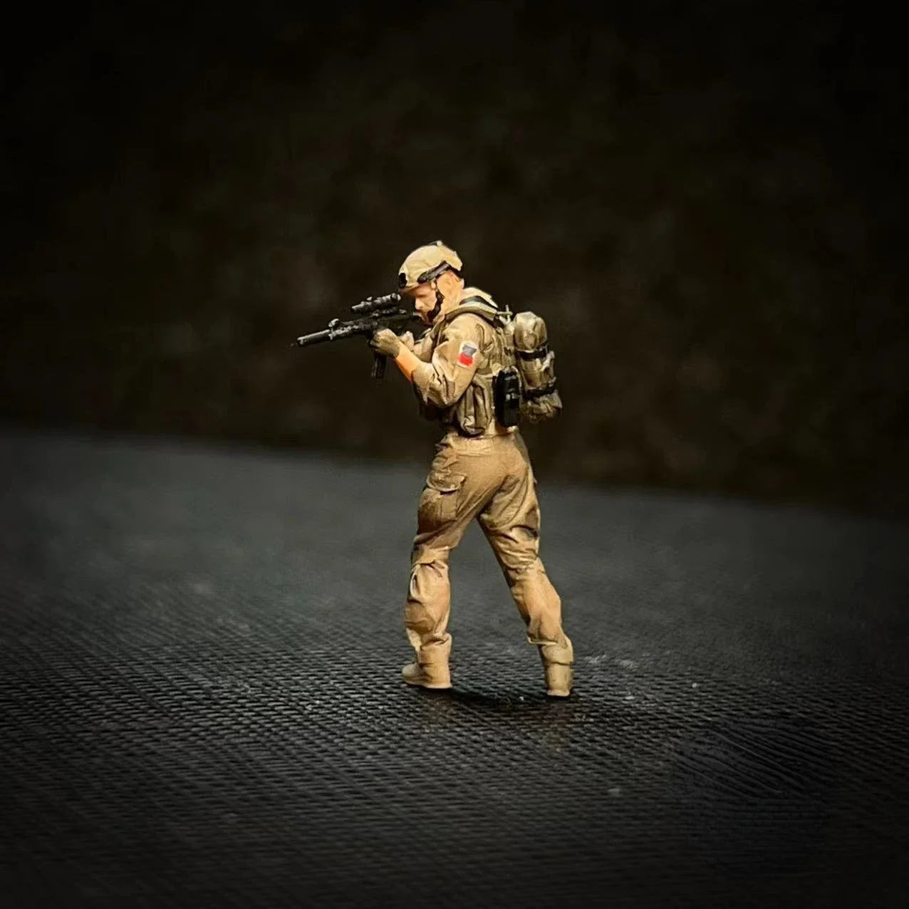 LP.Mini World Diorama 1/64 Scale Figurines Model Special Counter Terrorism Team Collection Miniature Hand-painted