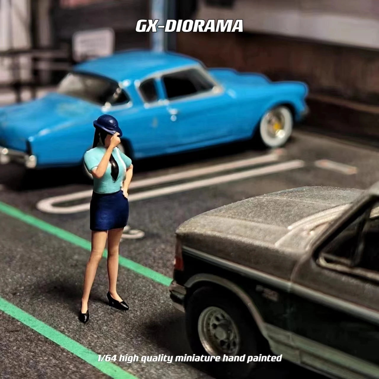 GX-DIORAMA Diorama 1/64 Scale Figurines Model Female Police Officers and Wrench Women Collection Miniature Hand-painted