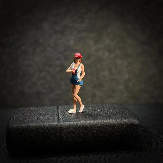 LP.Mini World Diorama 1/64 Scale Figurines Model The Girl with A Drink Collection Miniature Hand-painted