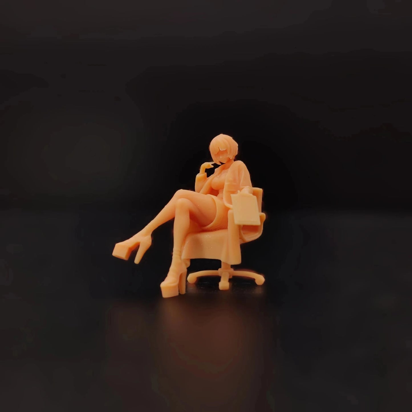 1/64 1/43 Scale Model Resin Wu Jianmiao Office Chair Uncolored Miniature Diorama Hand-painted T619