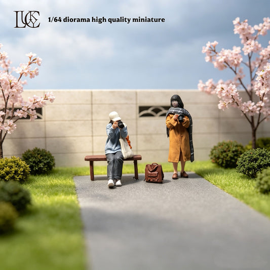 Lucky Studio 1/64 Scale Figurines Model DSLR Photography Kit for Girls Collection Miniature Hand-painted
