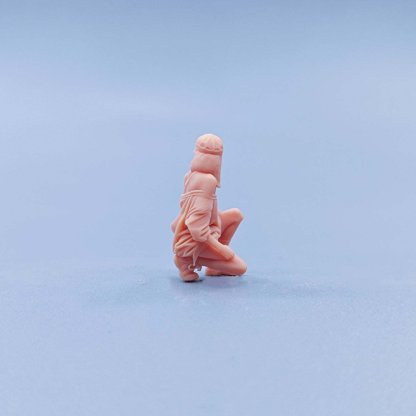 1/64 1/43 Figurines Scale Model Resin Bareback Loose Clothing Beauty Uncolored Miniatures Diorama Hand-painted D536