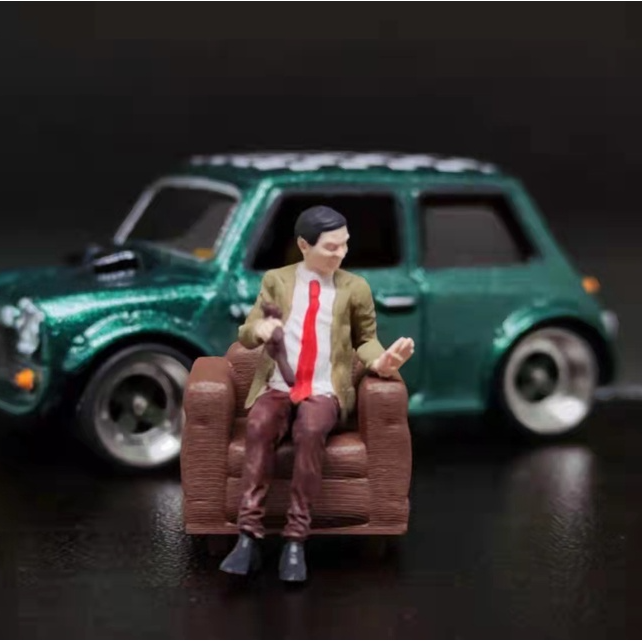 1/64 Diorama Mr Bean Sitting on The Sofa